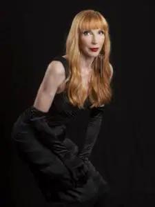 Retro-Jazz Vocalist Laura Ainsworth Wraps Award-Winning Year With Japan Distribution Deal